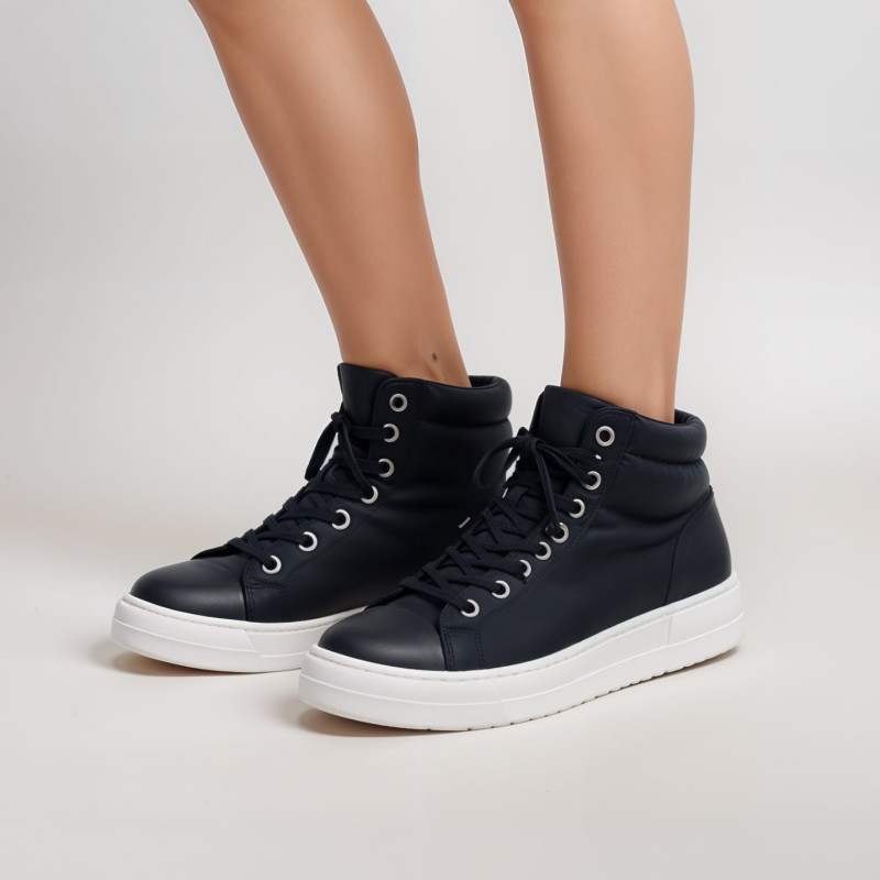 Casual Sneakers 01